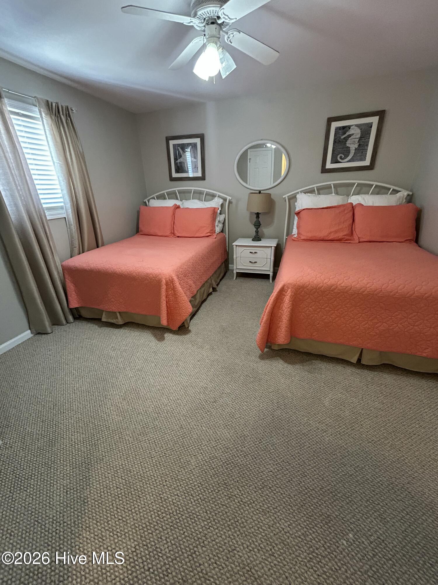 100560284 | Photo 26