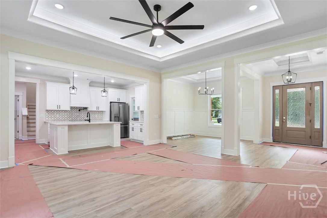 433 Exley Loop