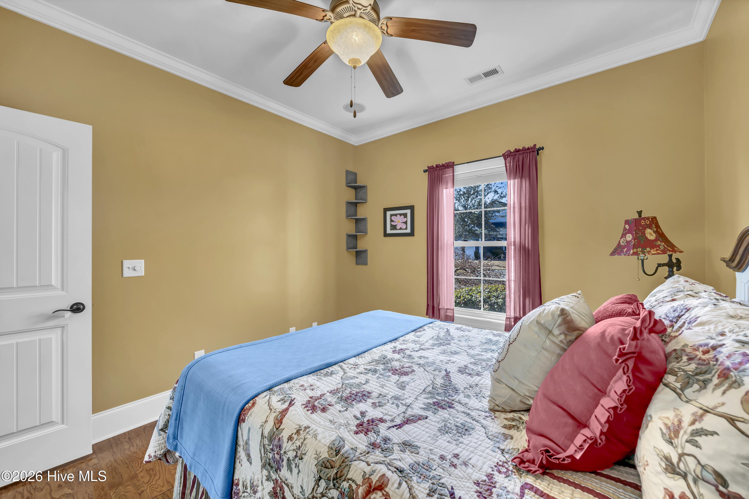 100554141 | Photo 19