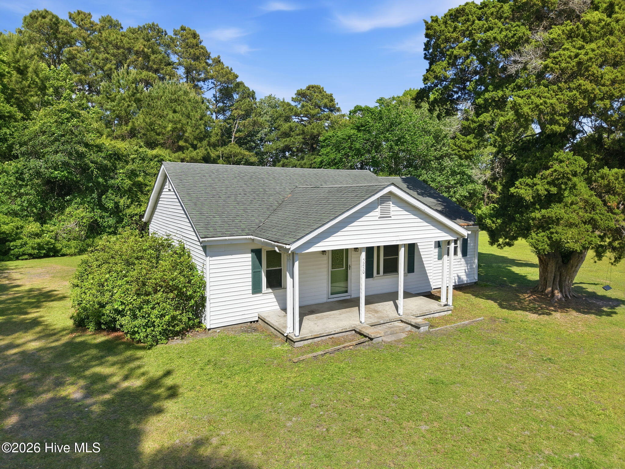 5250 Business Drive,Newport