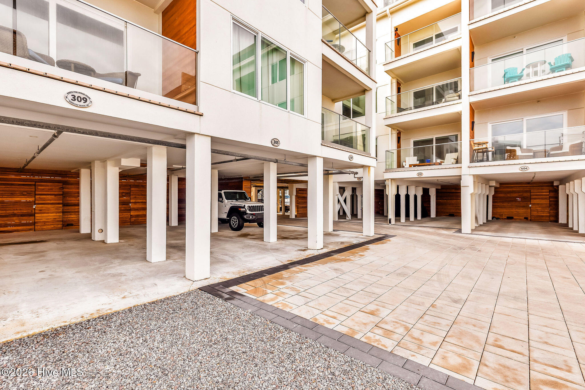 1800 Canal Drive UNIT 305, Carolina Beach, NC, 28428