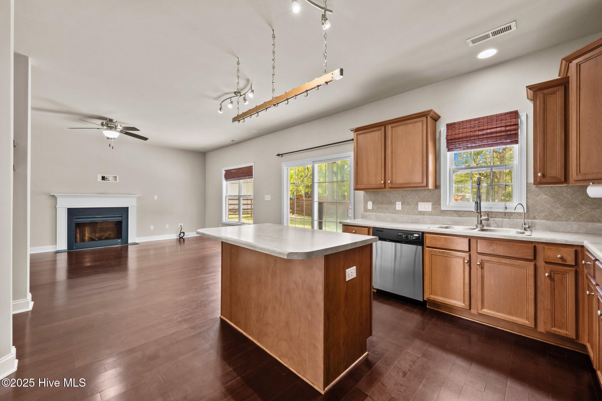 163 Old Millstone Landing Lane, Sneads Ferry, NC 28460 – photo 22: 11-web-or-mls-_RAD3772