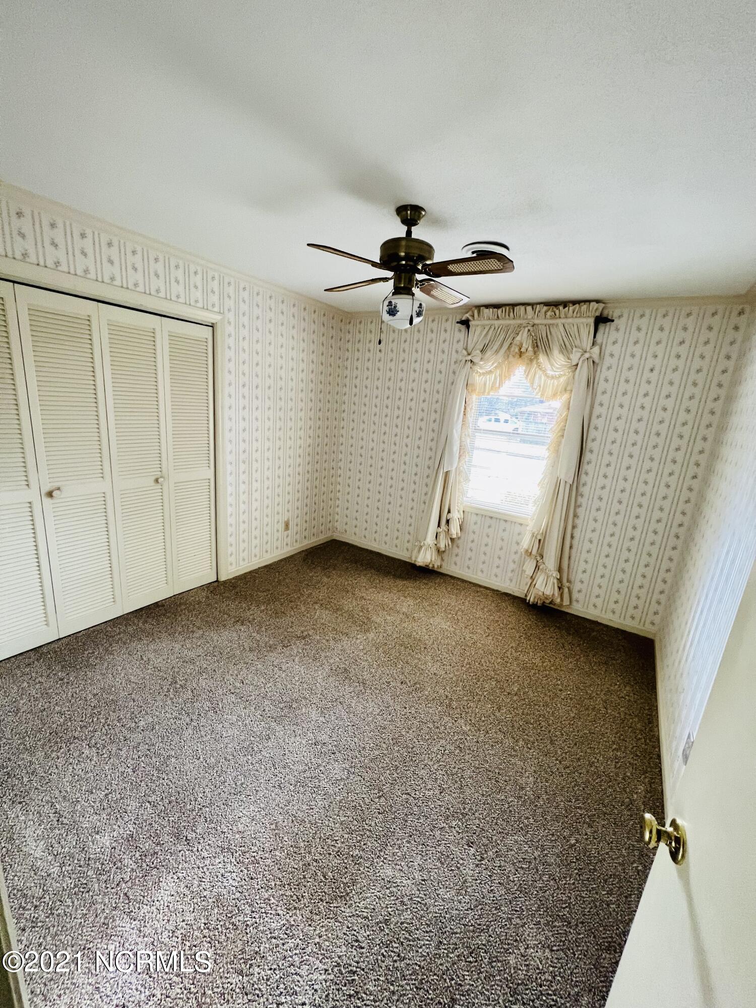 104 Howell Drive, Jacksonville, NC 28540 – photo 8