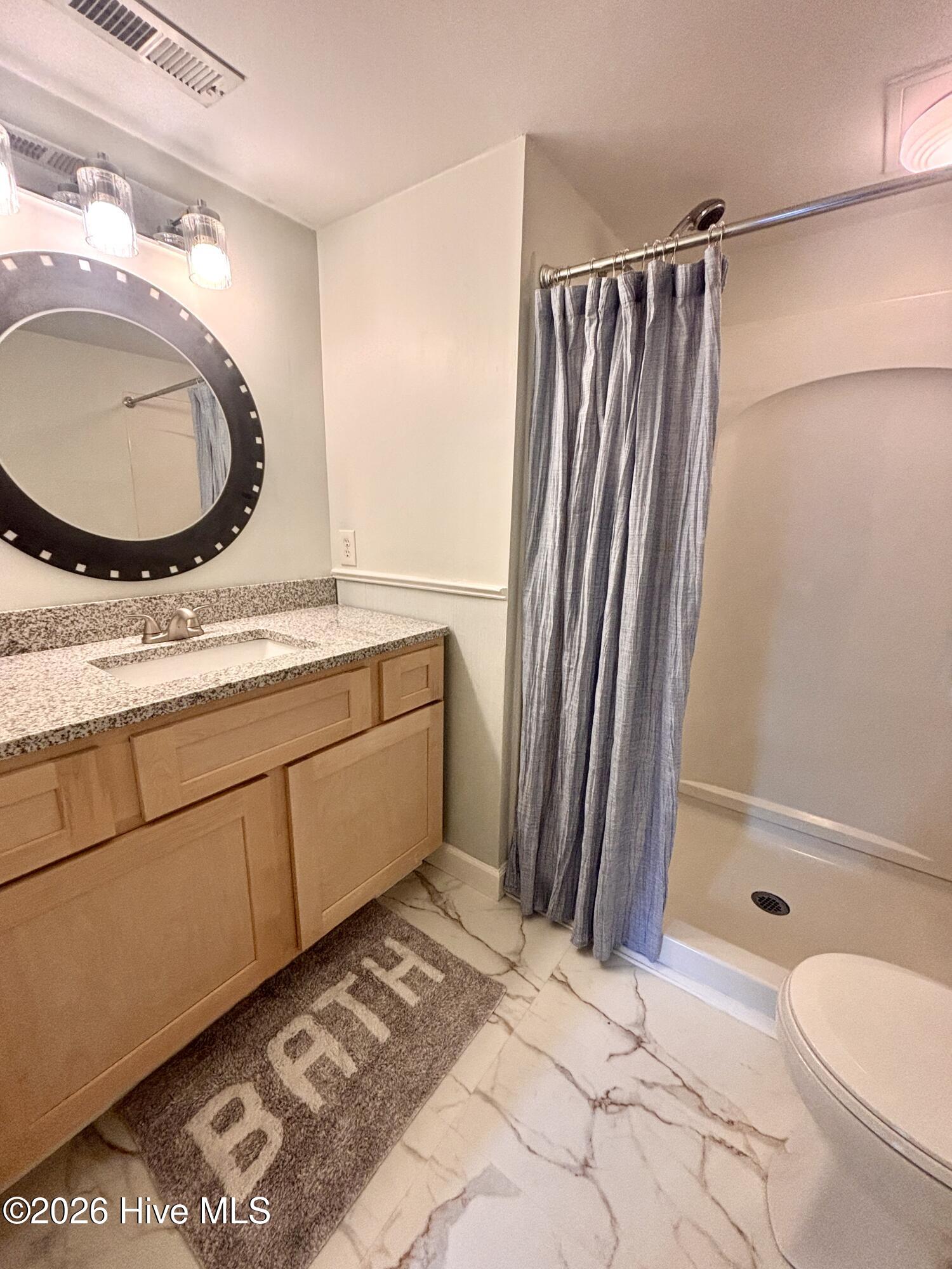 100552921 | Photo 11