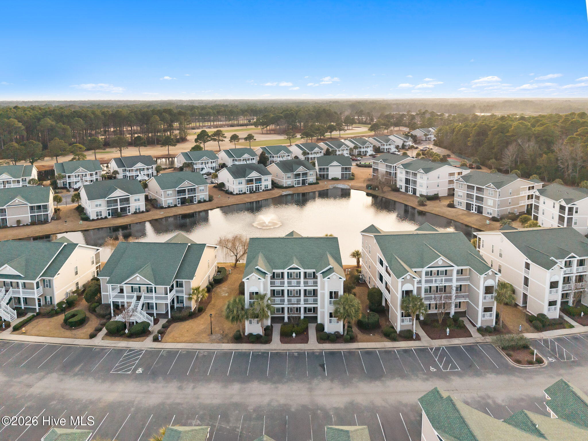 100553900 | Photo 31