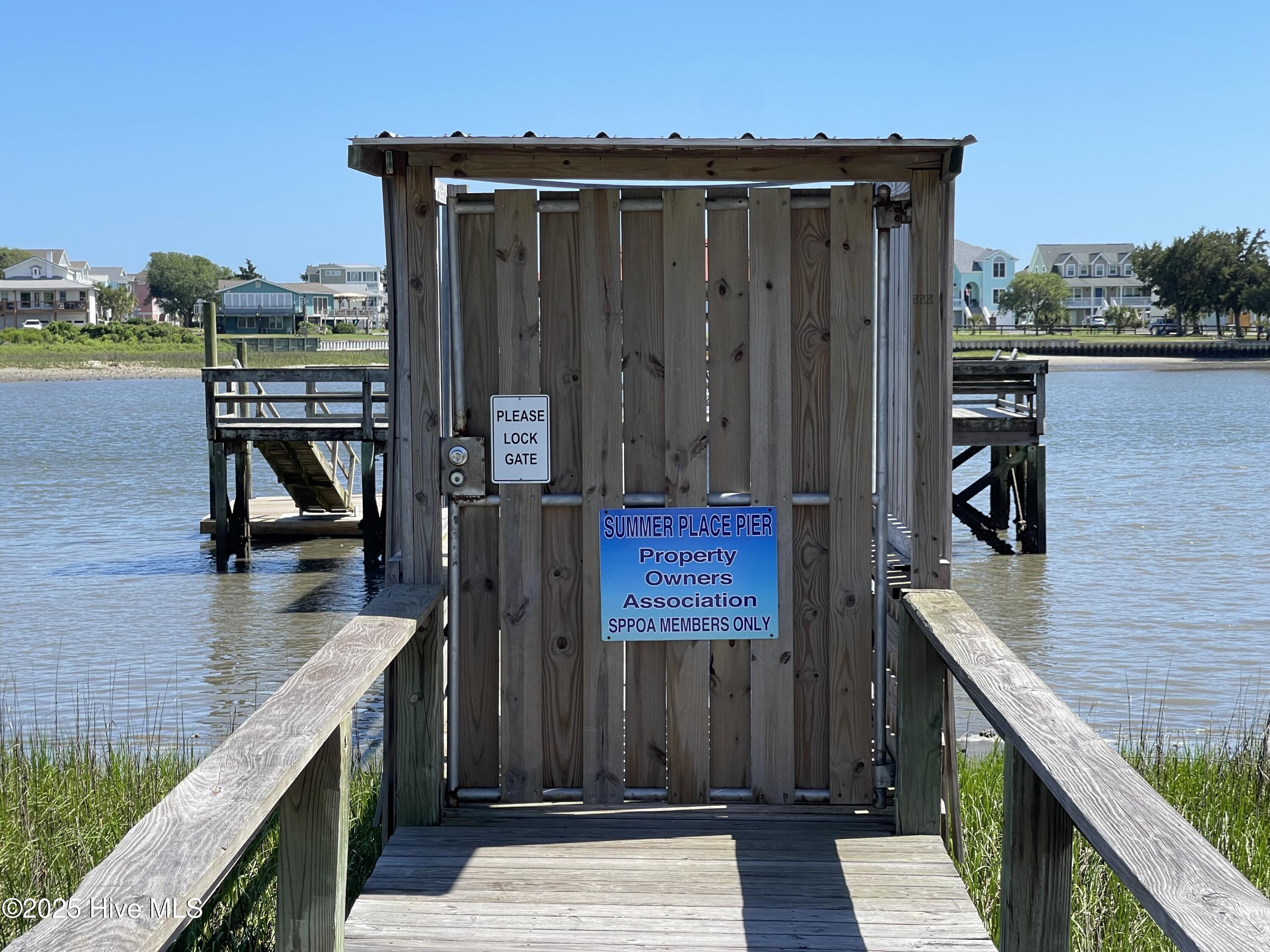 100509336 | Photo 27