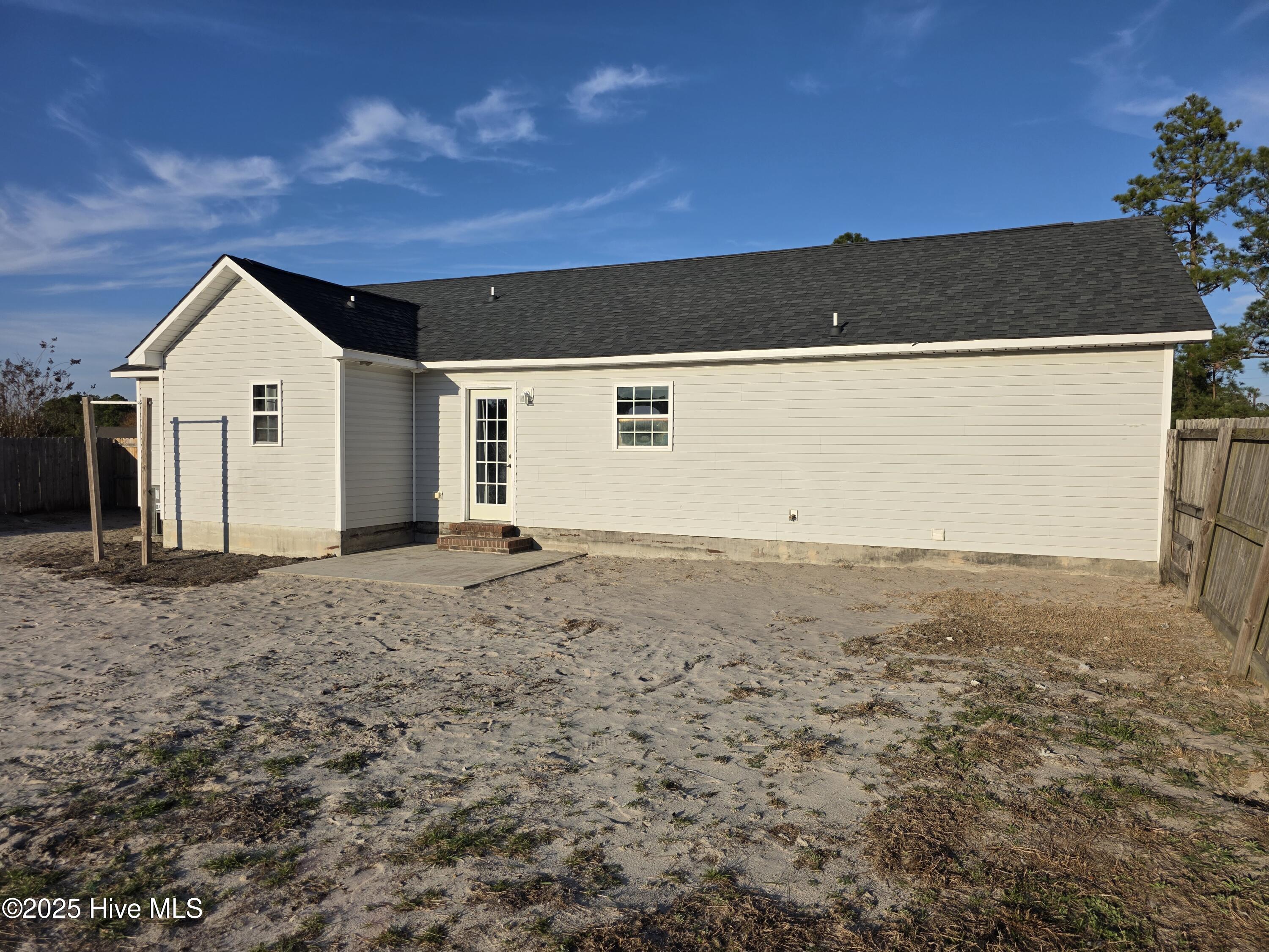 100546824 | Photo 18