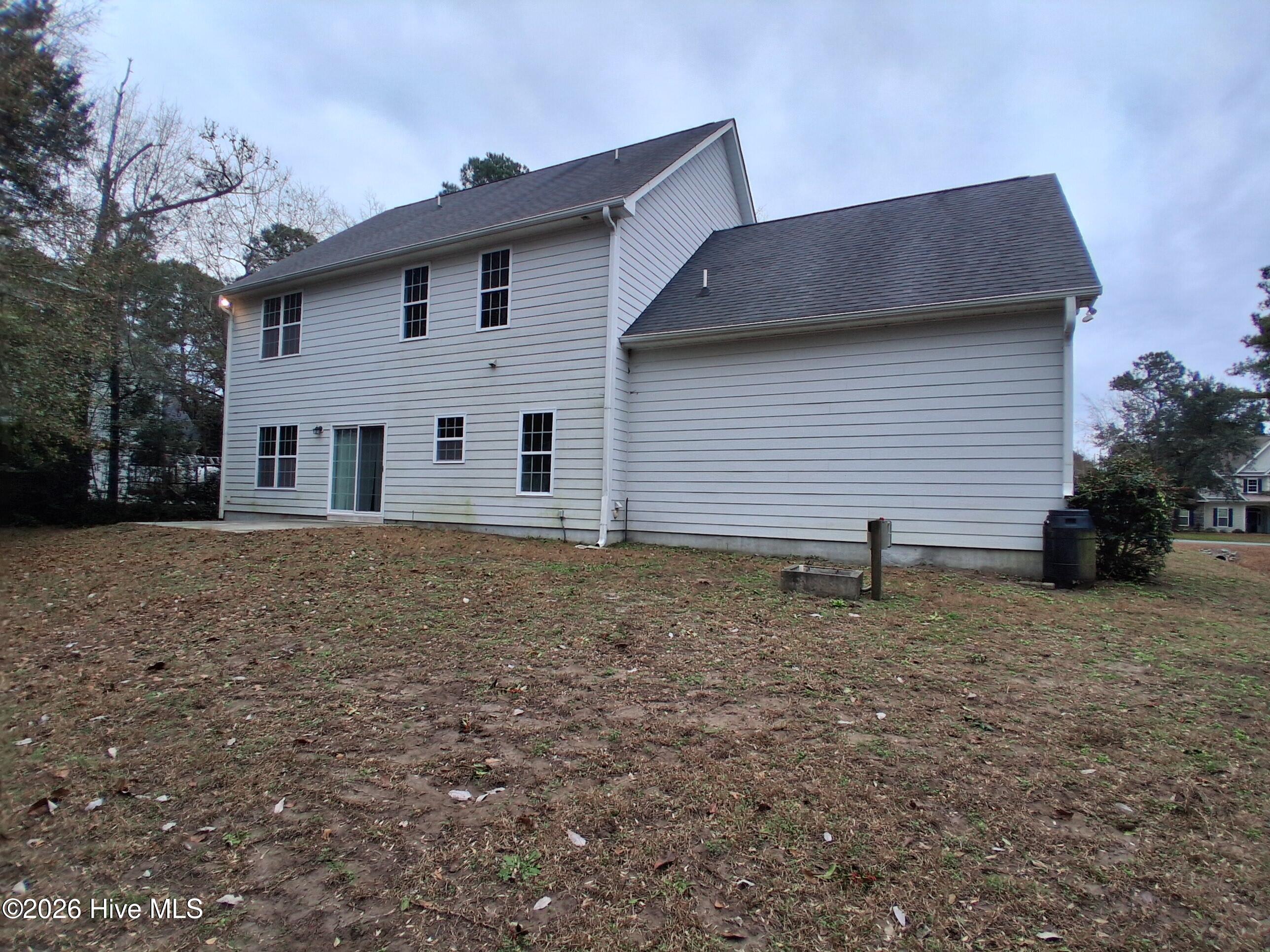 100504331 | Photo 49