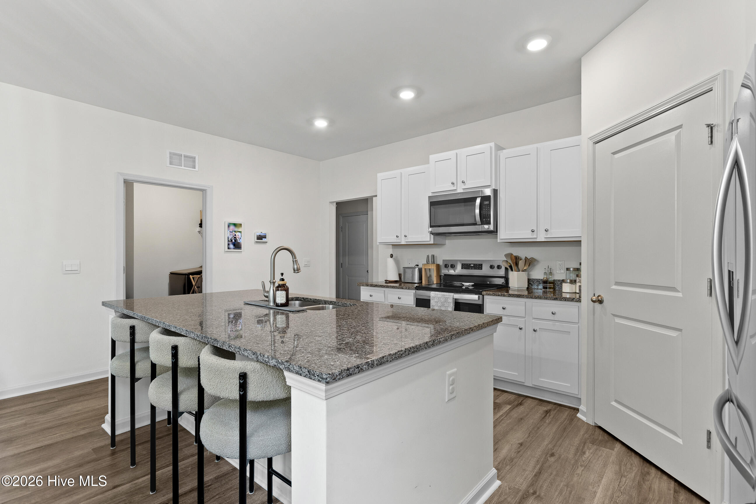 100552254 | Photo 10