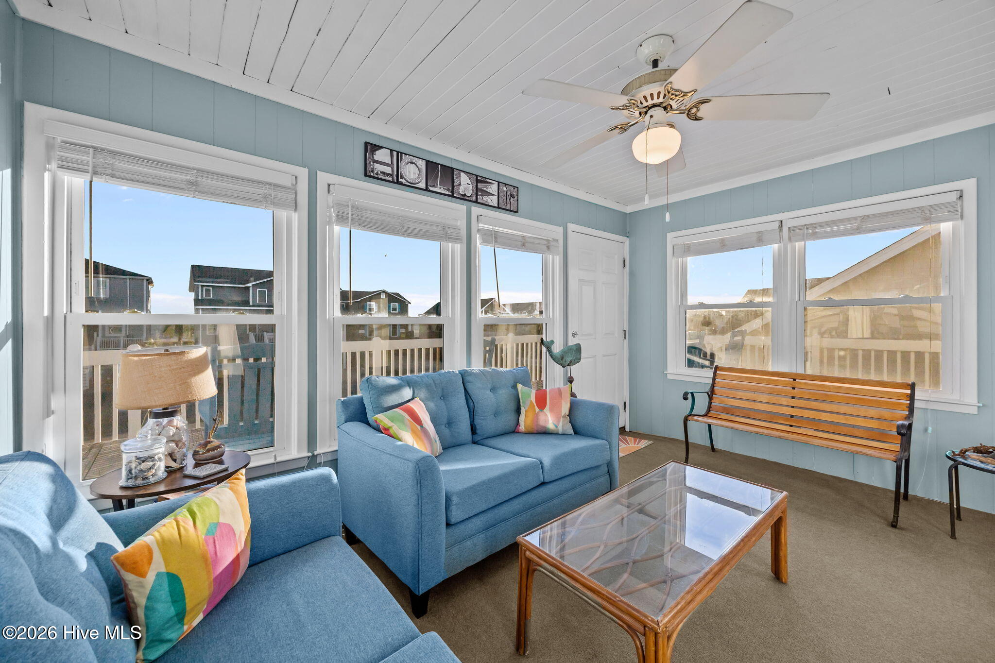 100549750 | Photo 18