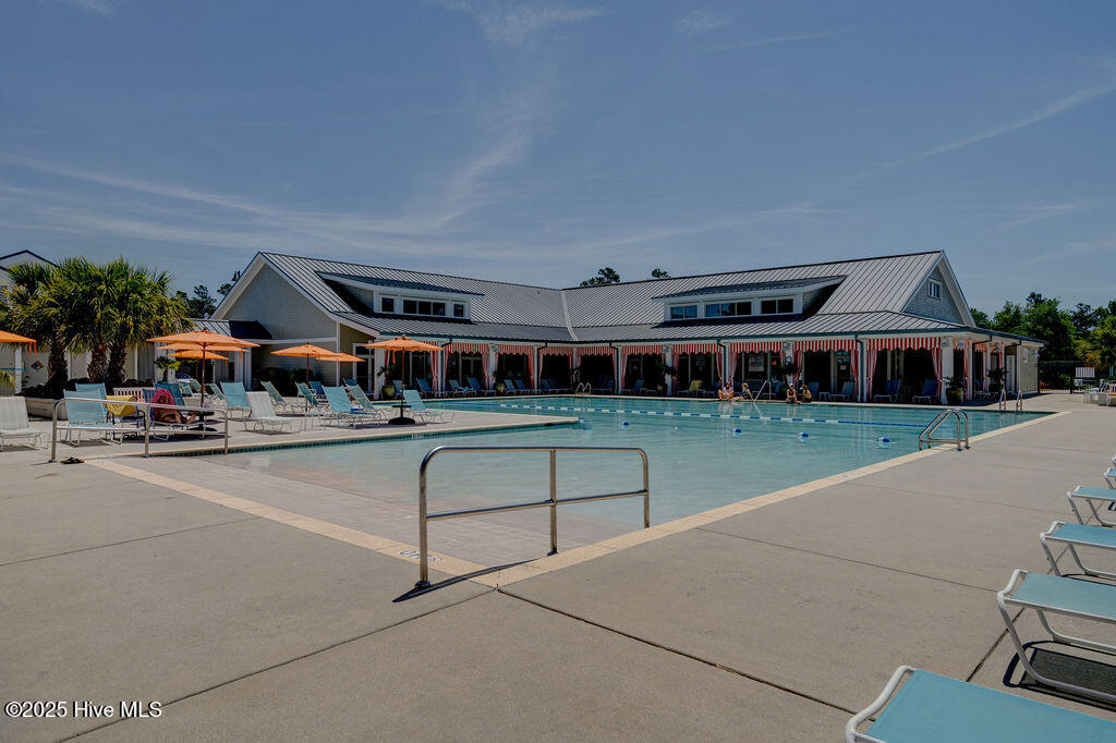 100545391 | Photo 40