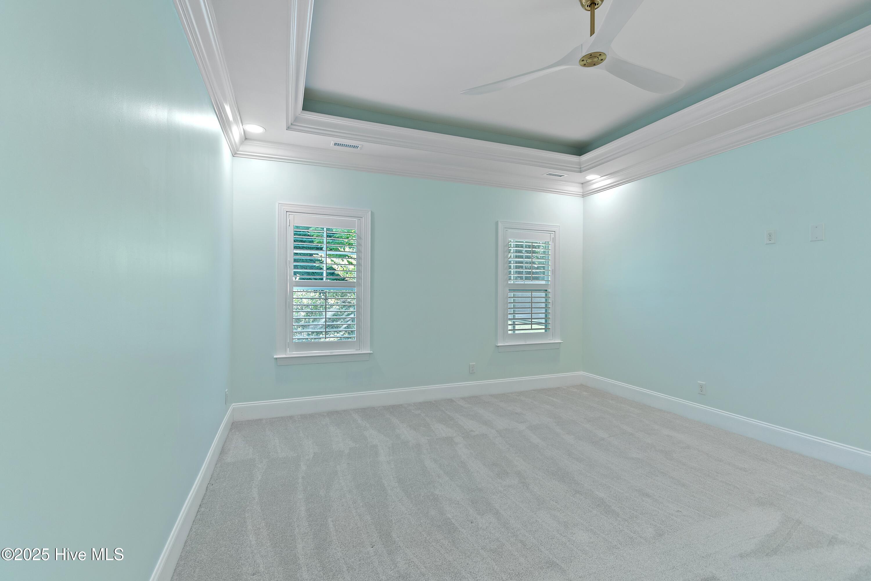 100534757 | Photo 19