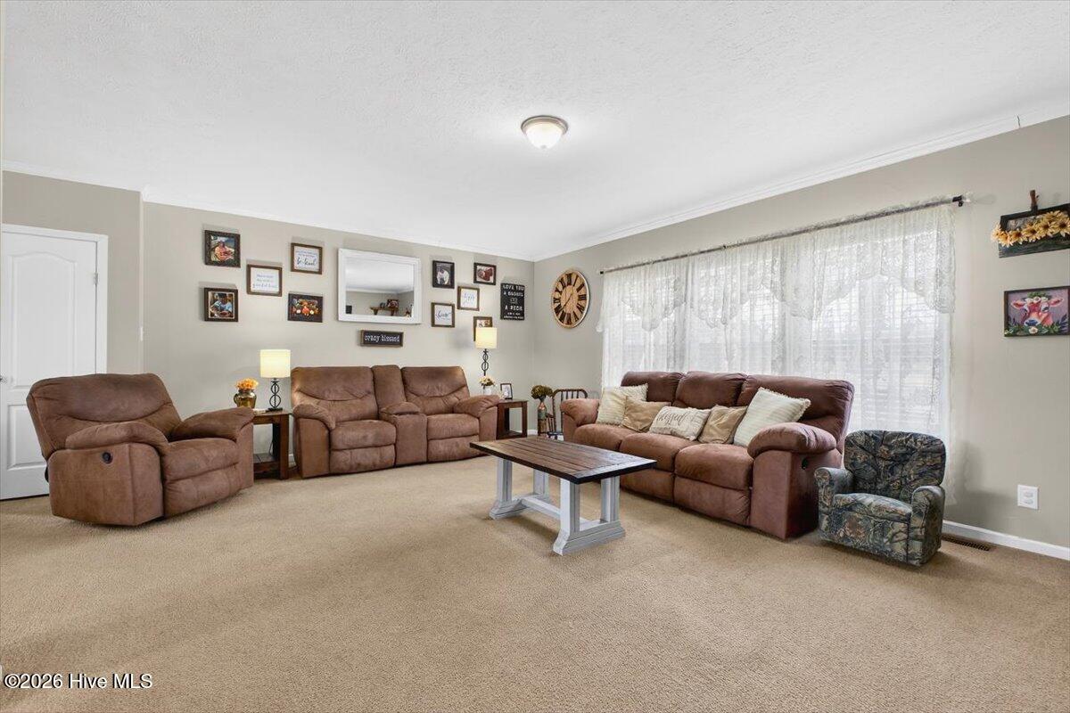 100551203 | Photo 16