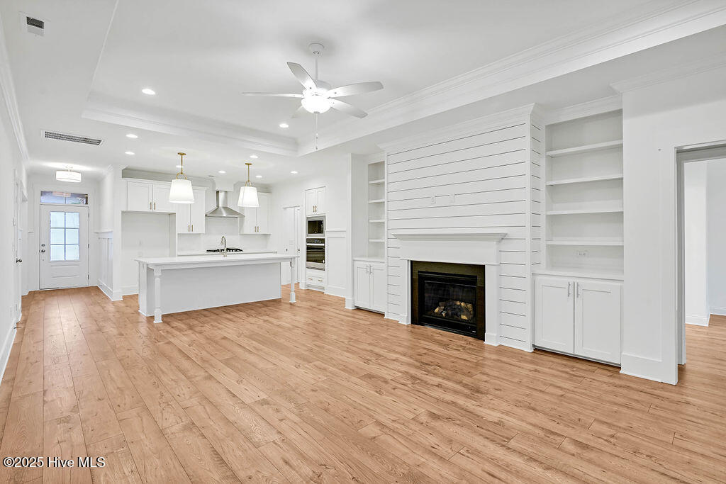 100471796 | Photo 16