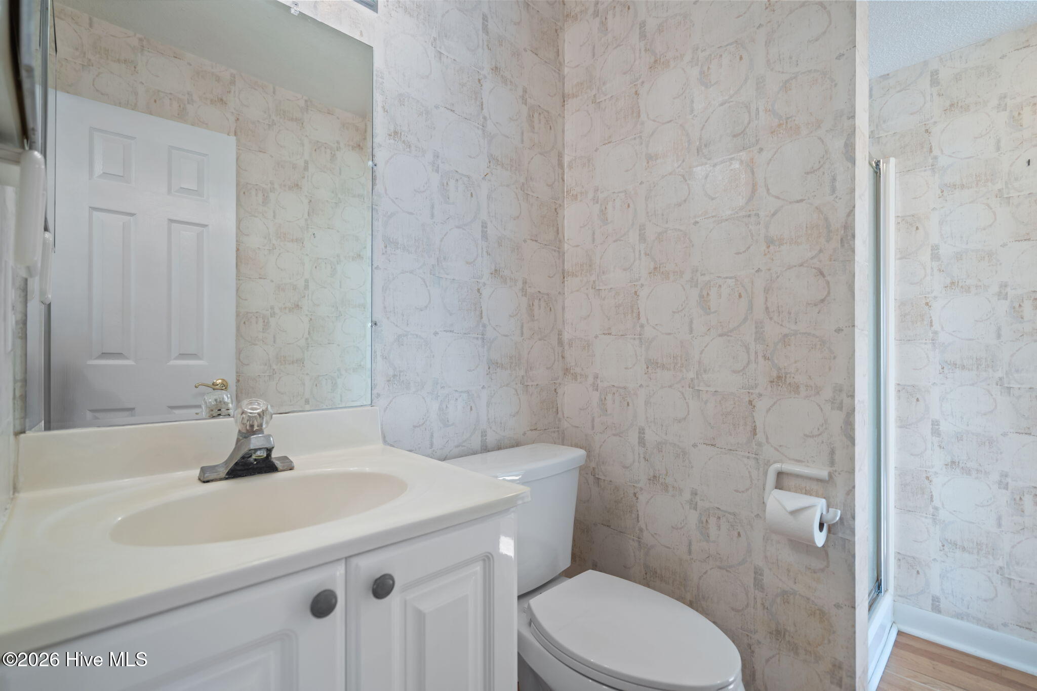 100568499 | Photo 12