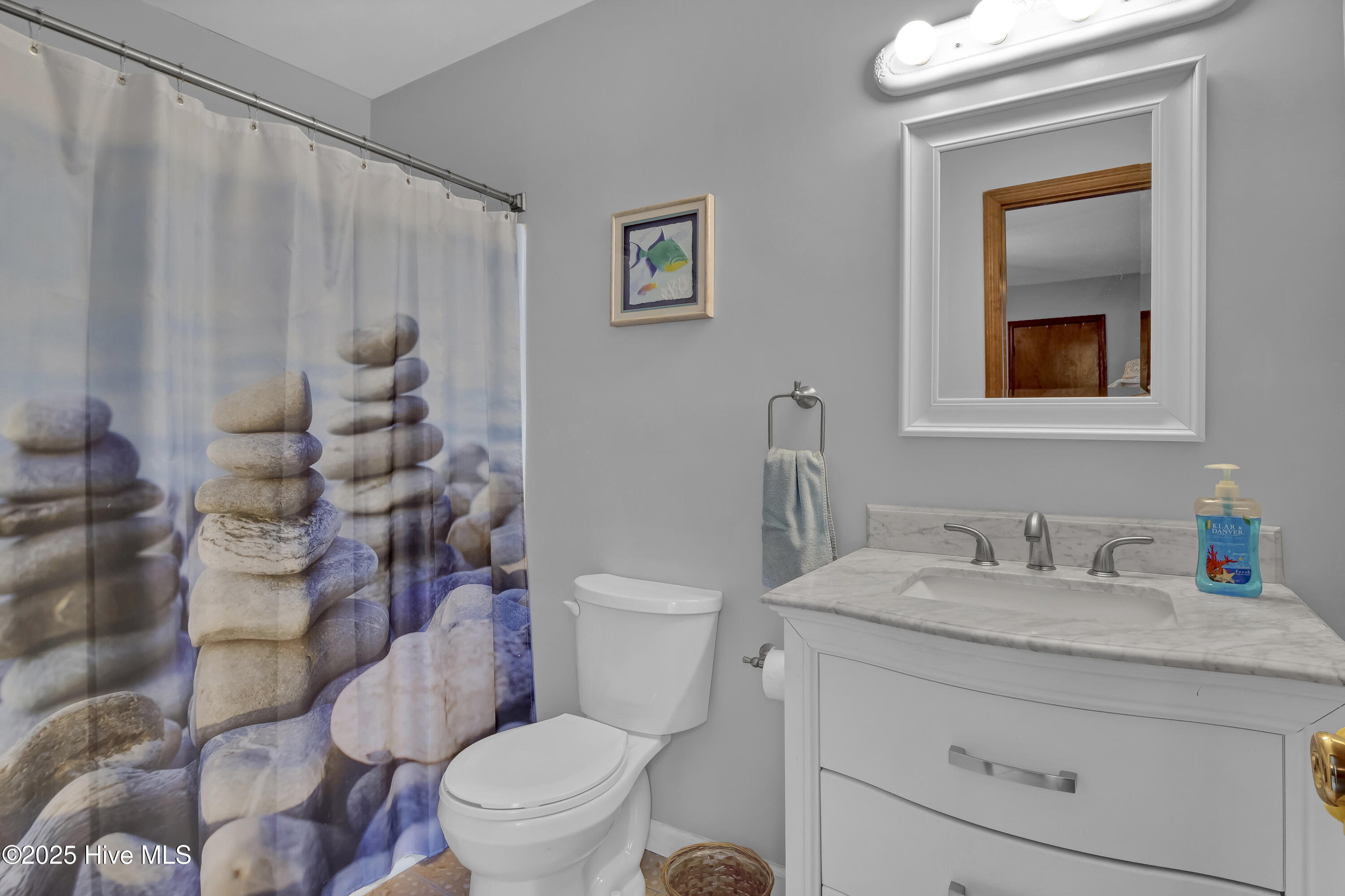 100511292 | Photo 21