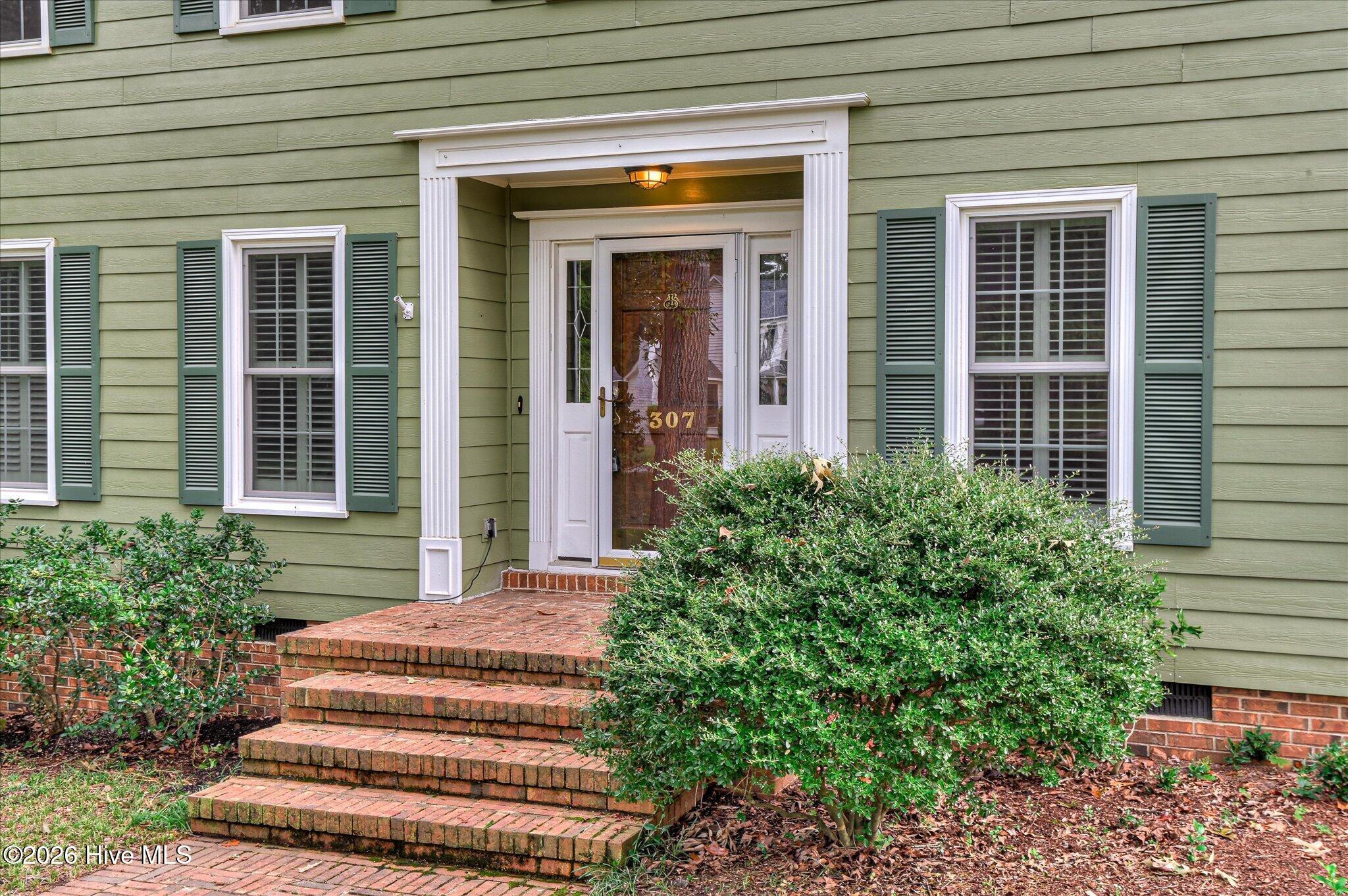 Photo 3 of Single family home for sale at 307 Wakefield Ln N, Augusta, GA 30907 | MLS# 100608799 | Listing updated on 2026-10-07