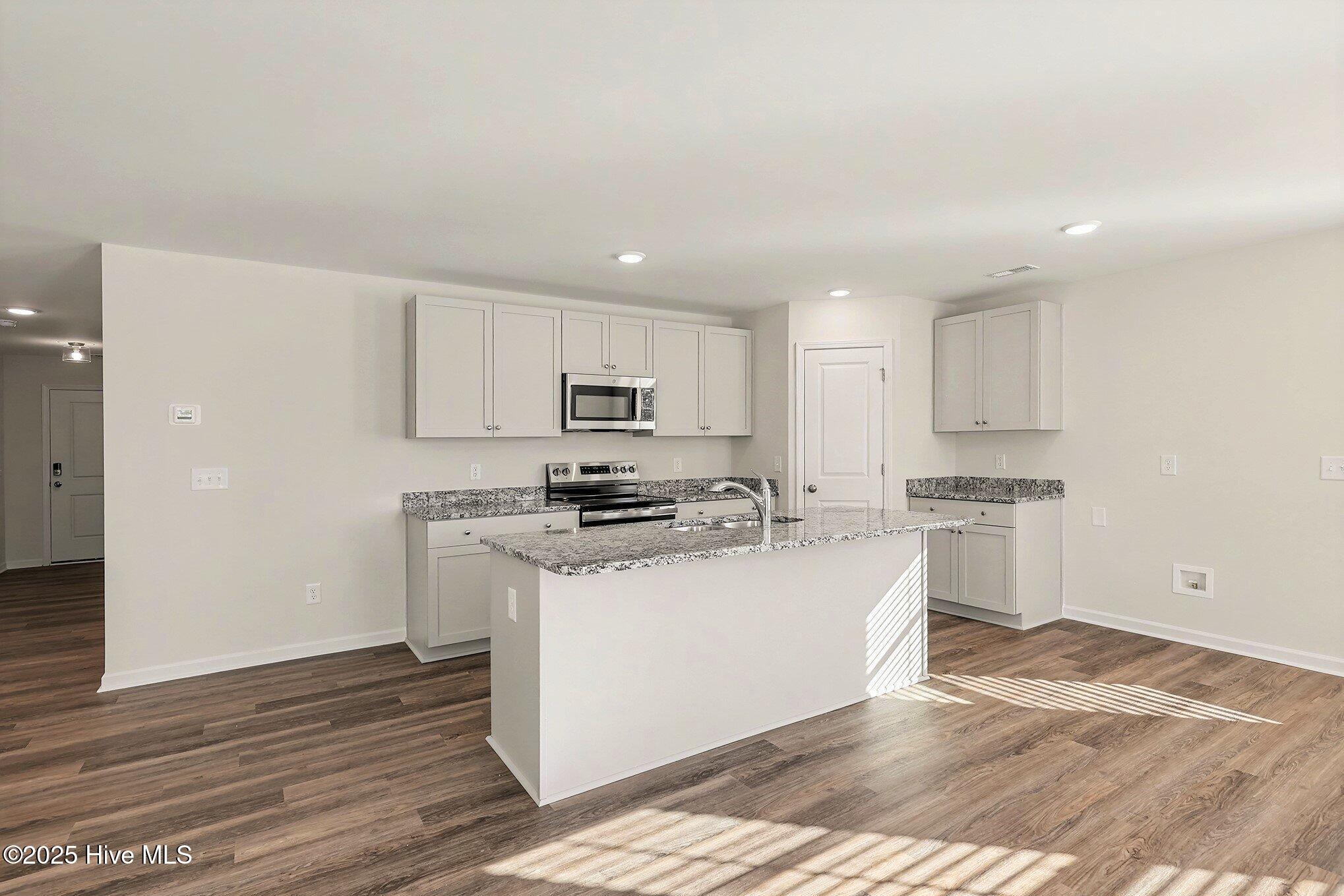 40 E Emily Gardens Drive, Selma, NC, 27576