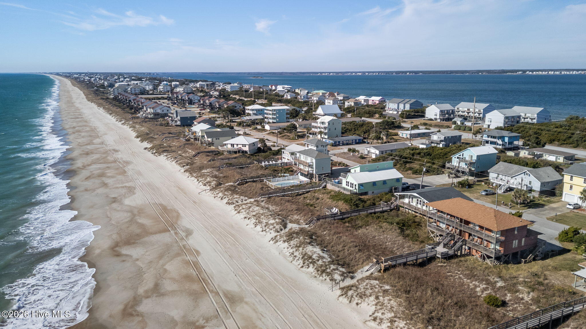 100552483 | Photo 45