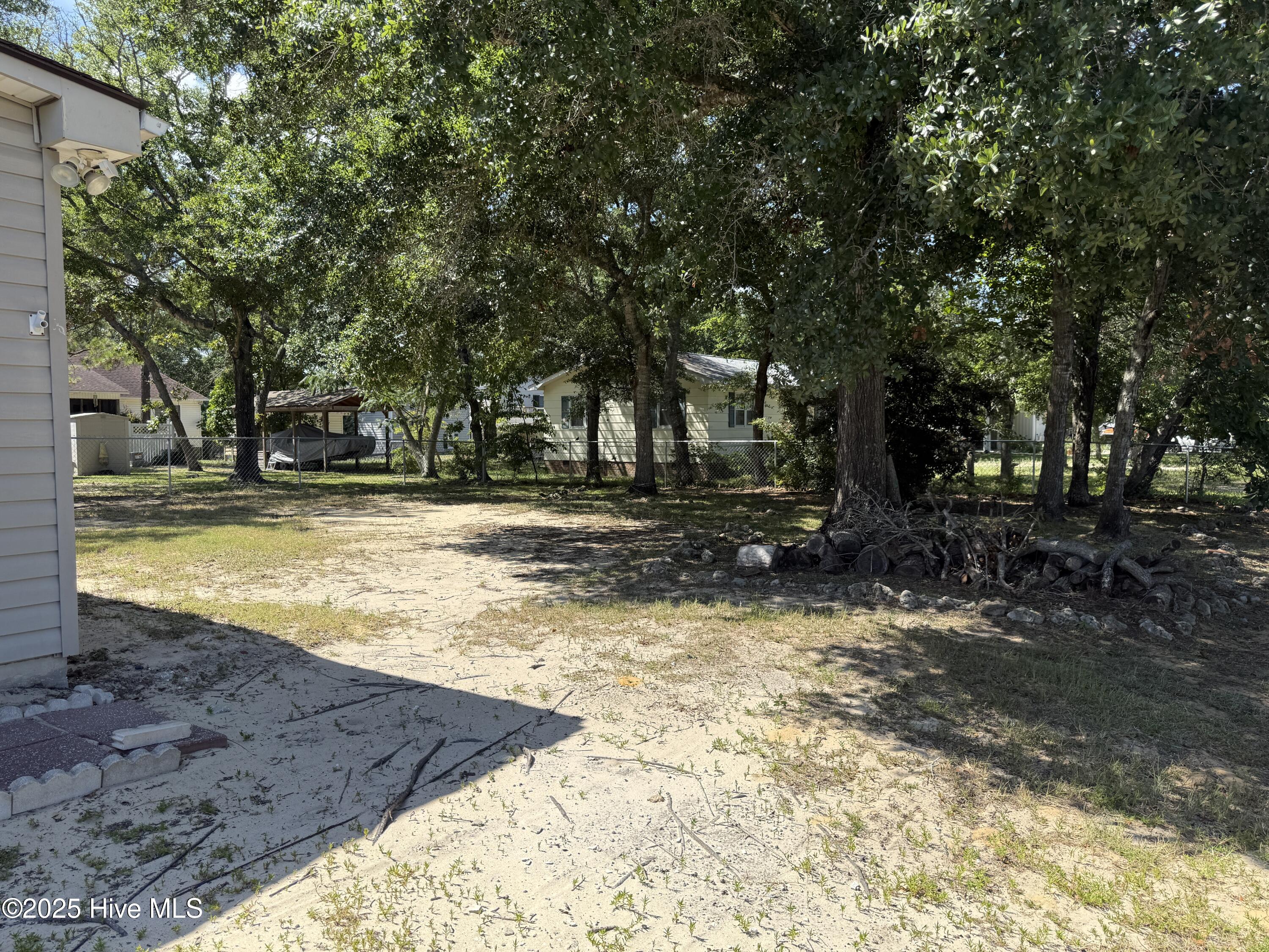 100531759 | Photo 29