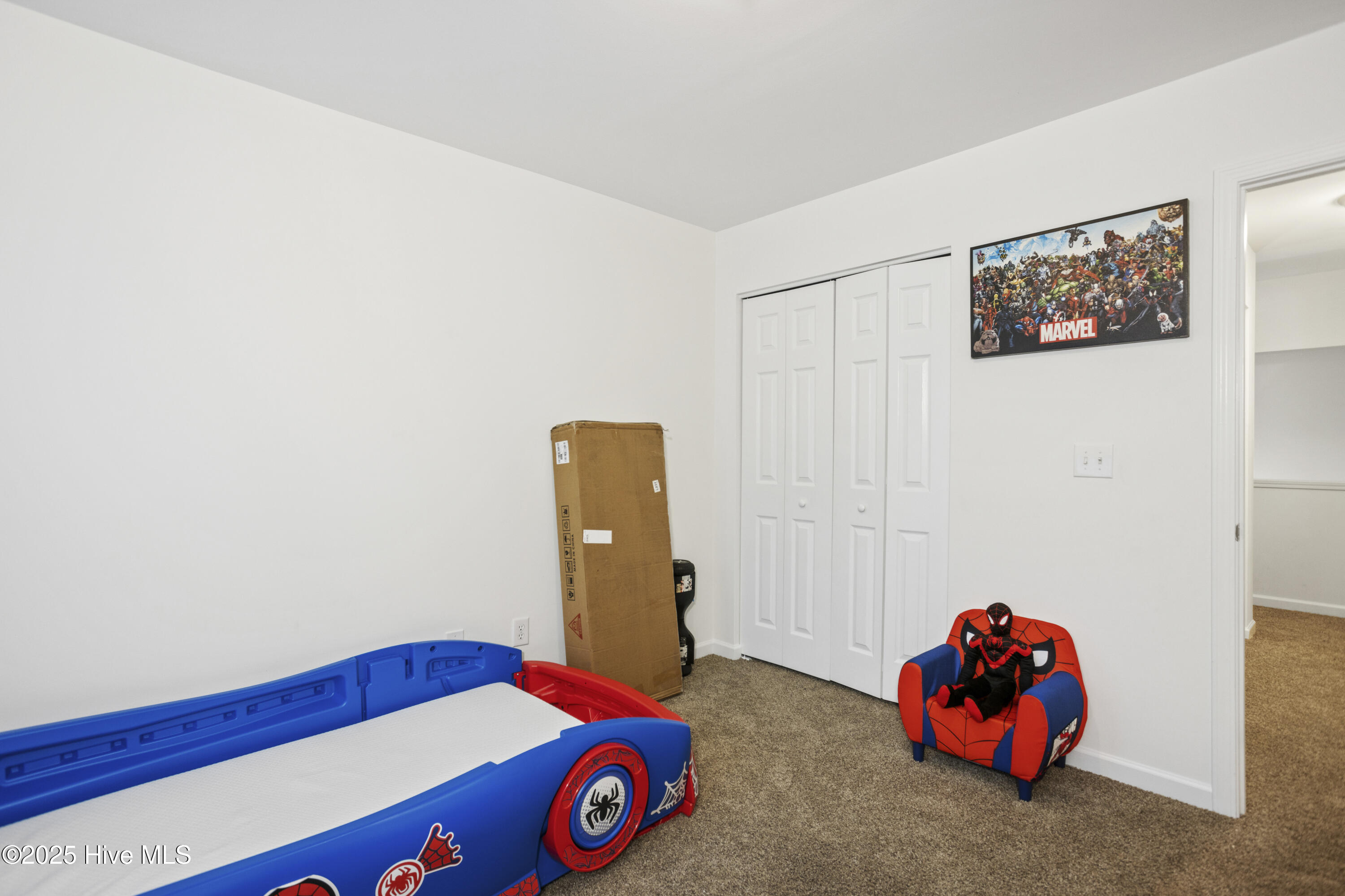 100496889 | Photo 30