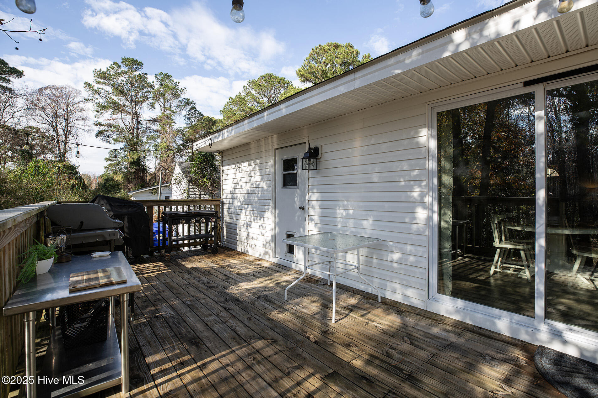 100544920 | Photo 36