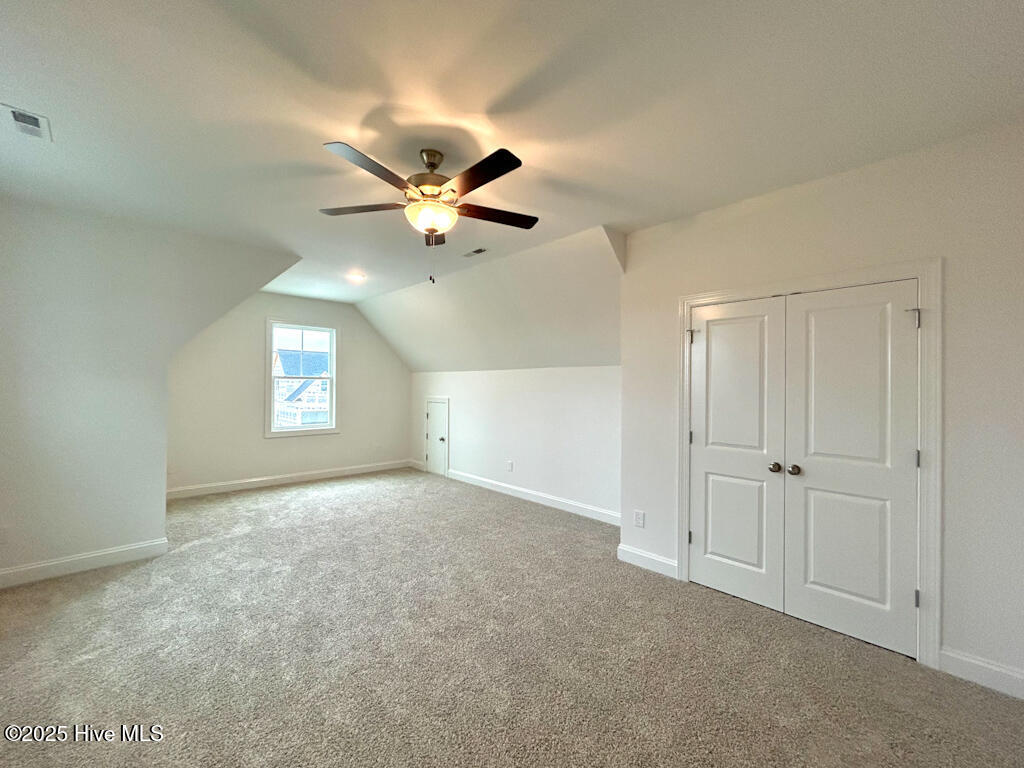 100510036 | Photo 39