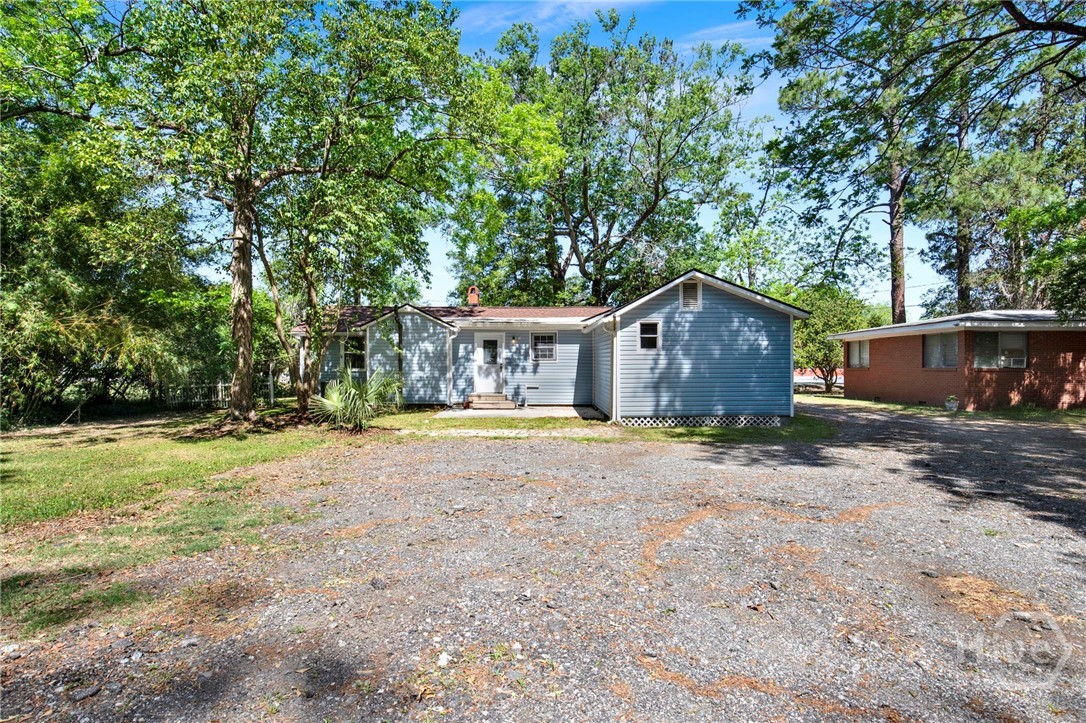 3rd image of 17 Russell Ave, Savannah, GA 31408 | MLS# SA361917