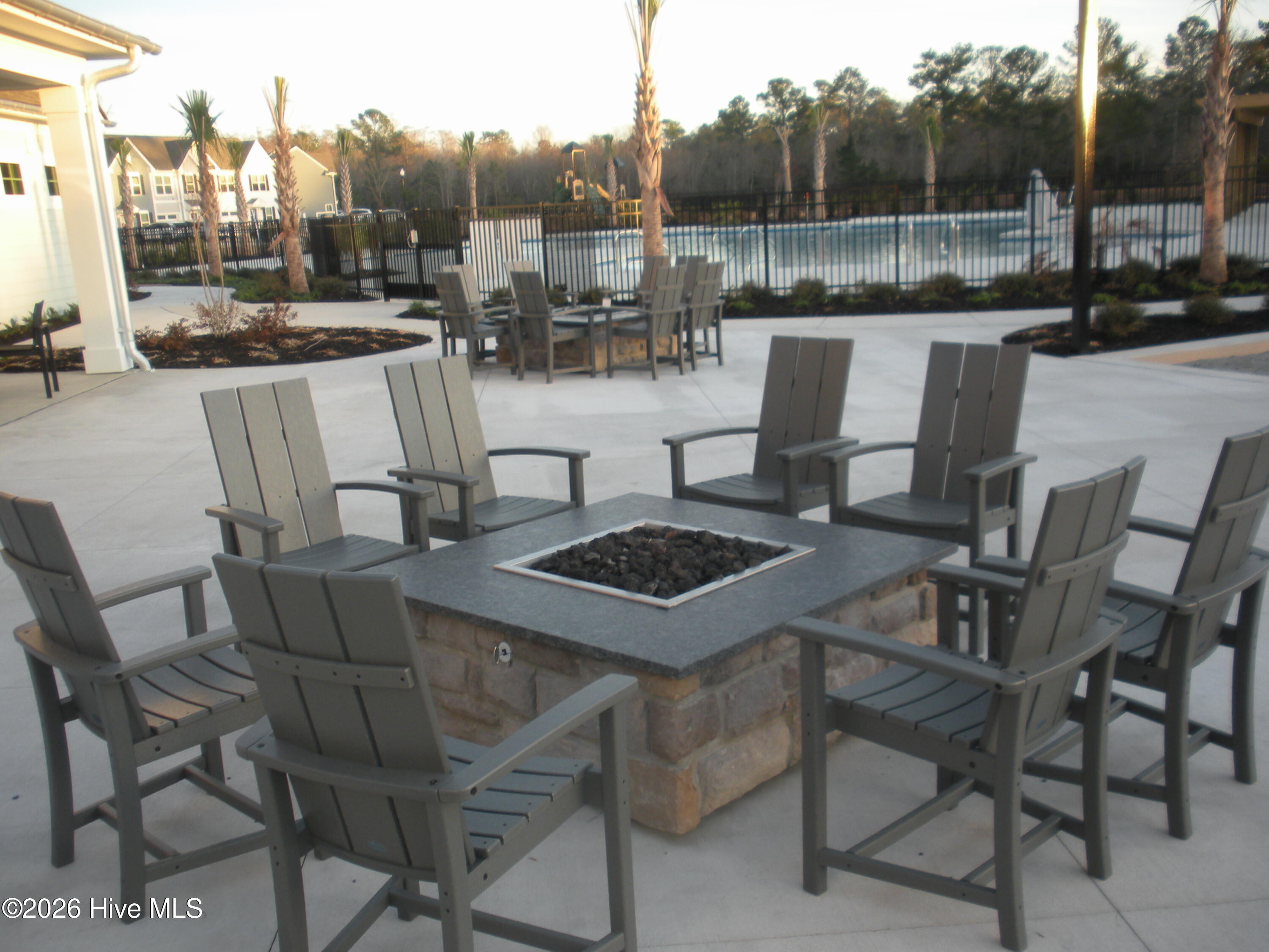 100548269 | Photo 30