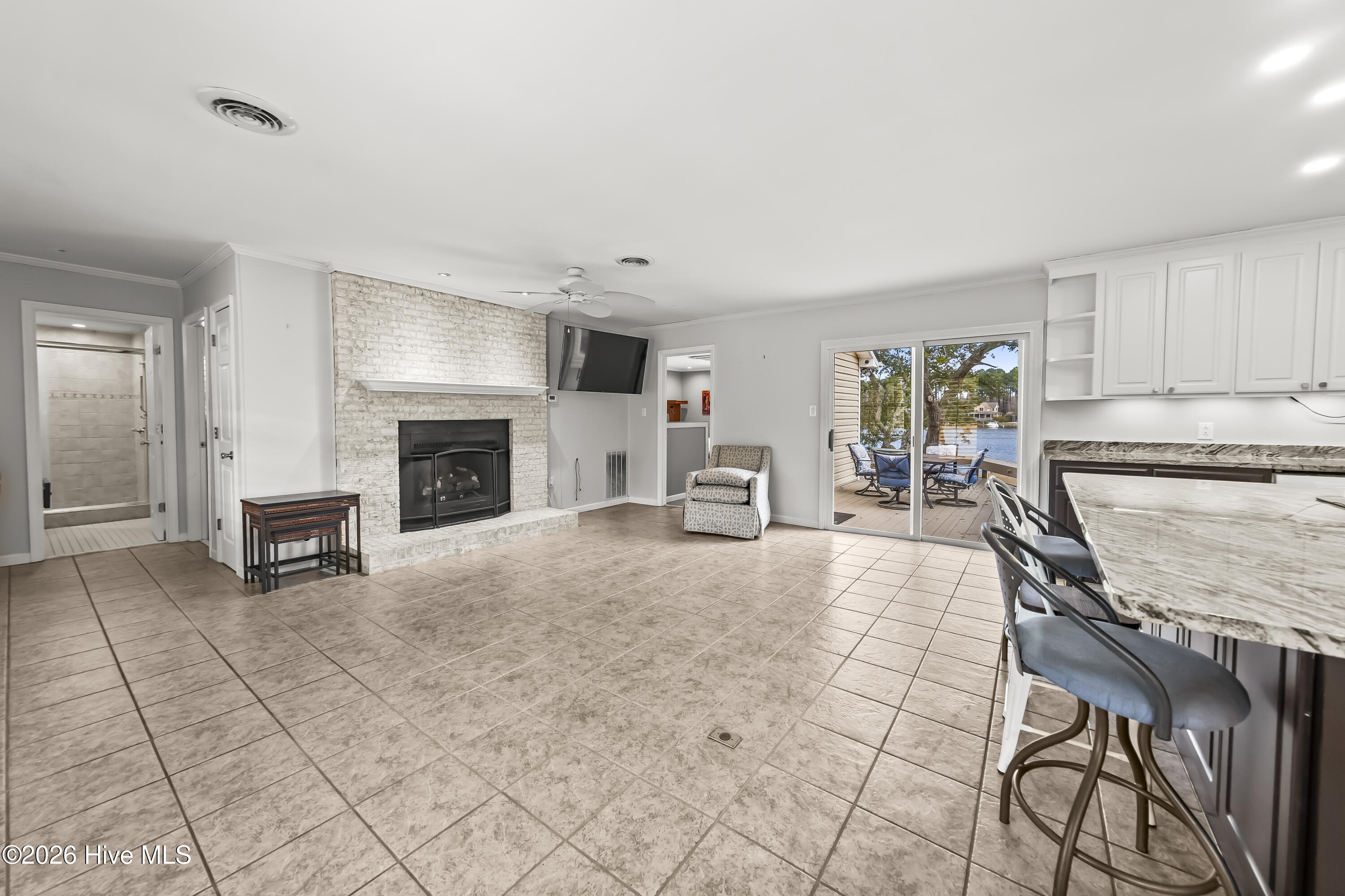 9209 Hornigold Avenue,Oriental