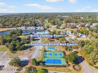 100541070 | Photo 27