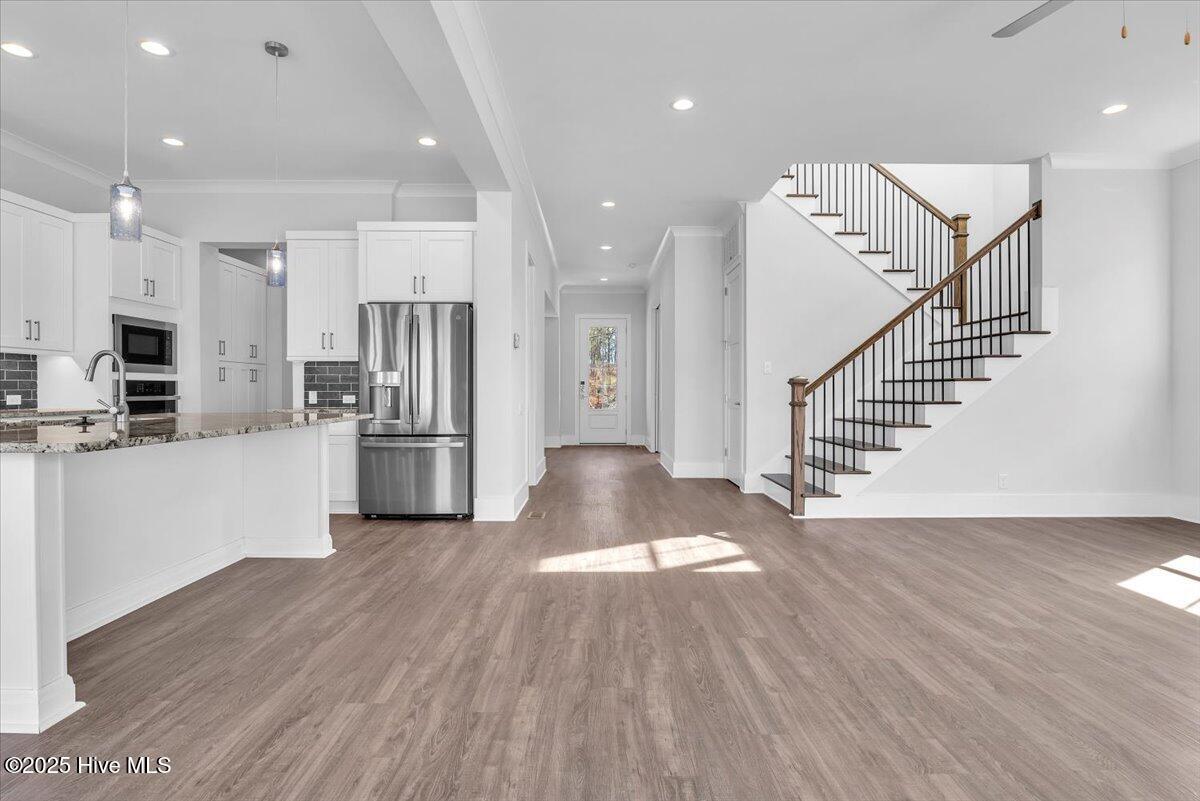 100495724 | Photo 23