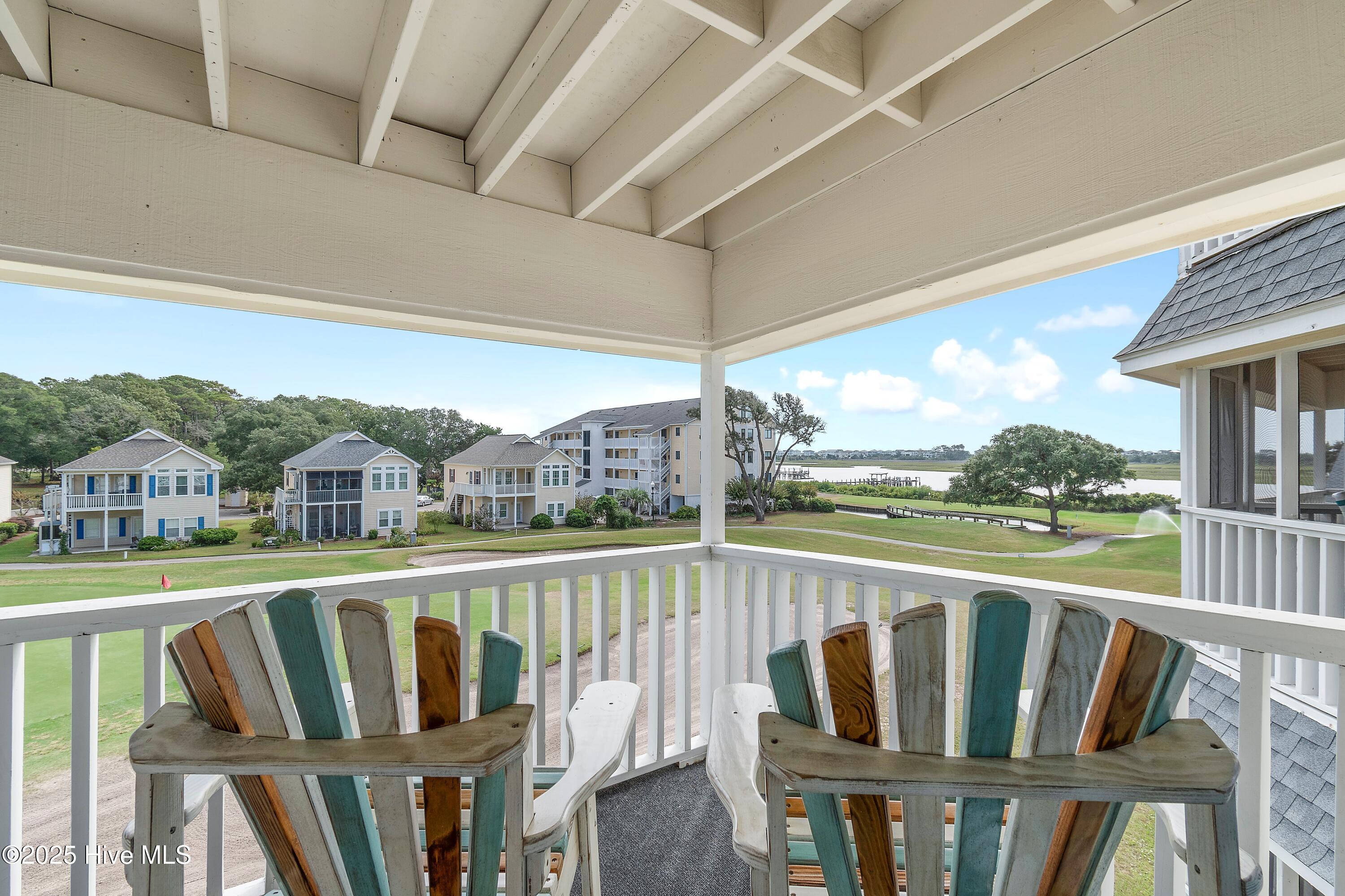 100537972 | Photo 13