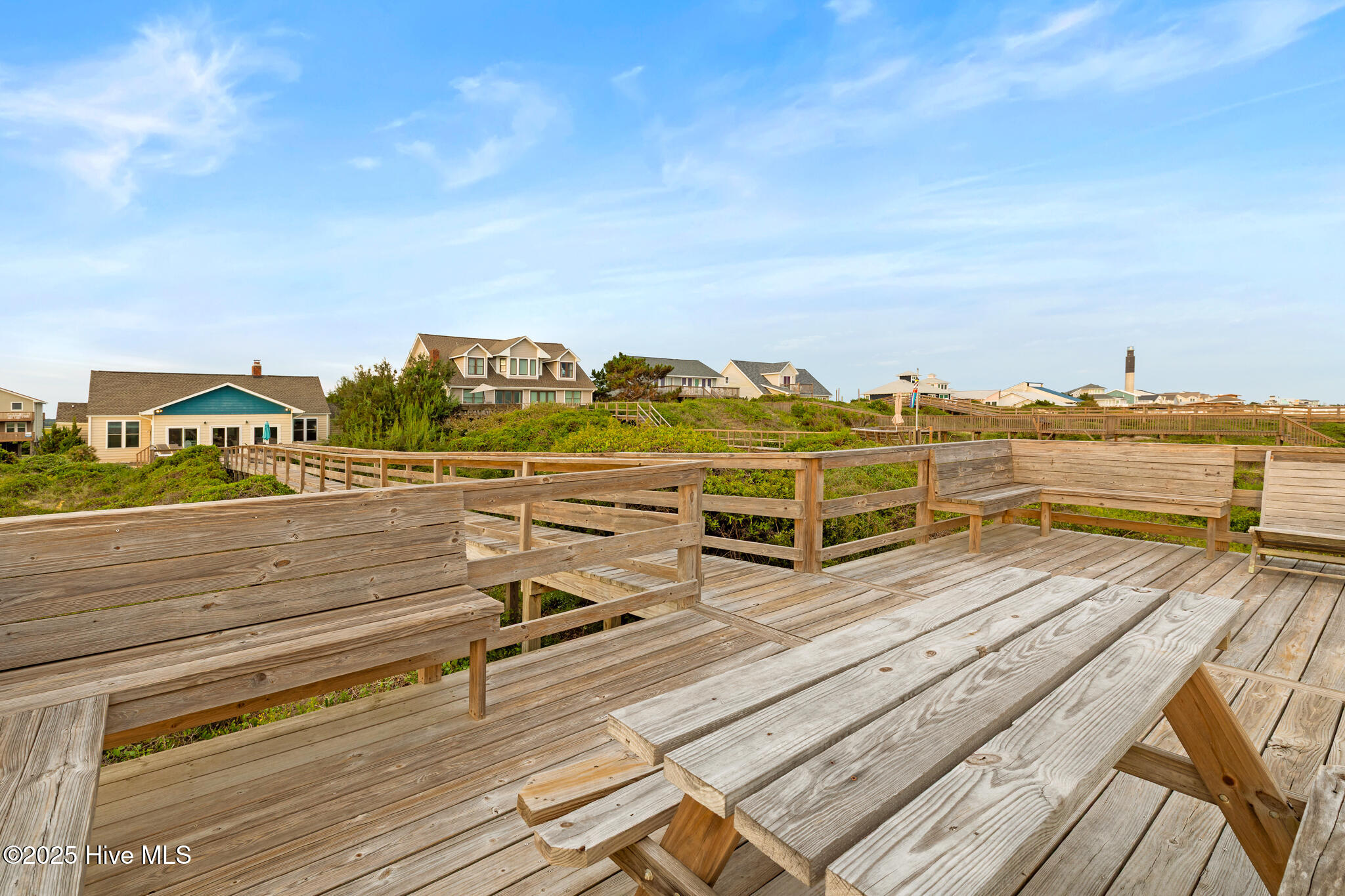 100531510 | Photo 34