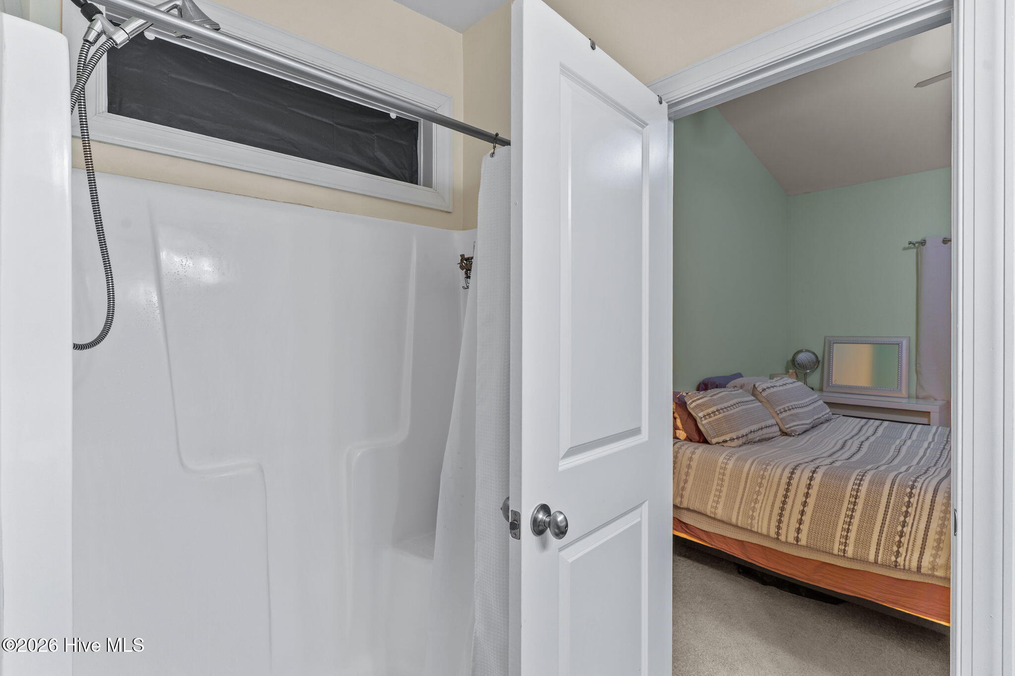 100561470 | Photo 29