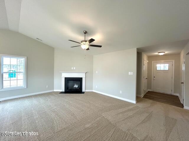 100560843 | Photo 17