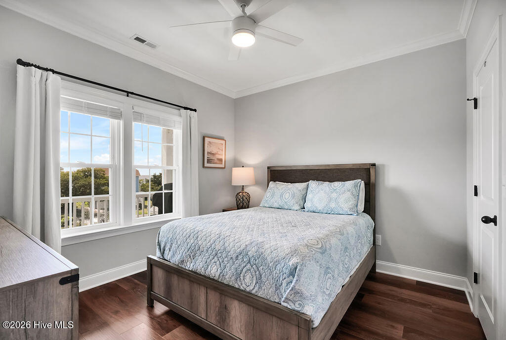 100566237 | Photo 34