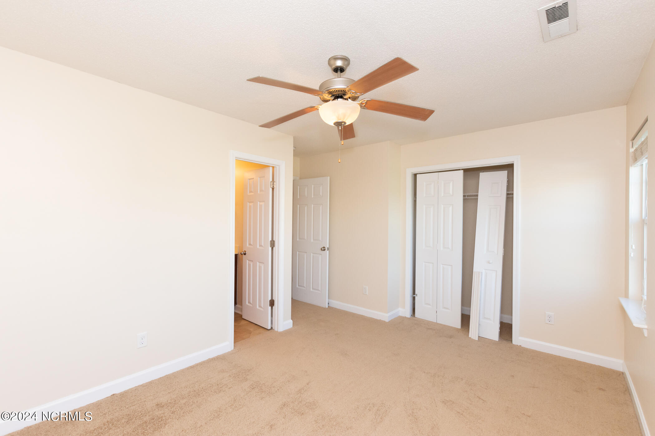 202 Lanieve Court 5,Hubert