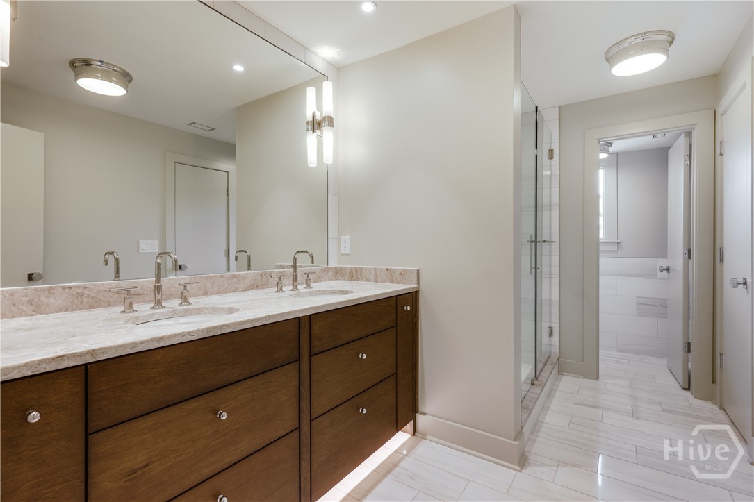 2nd image of 1554 S Lumpkin St, Athens, GA 30605