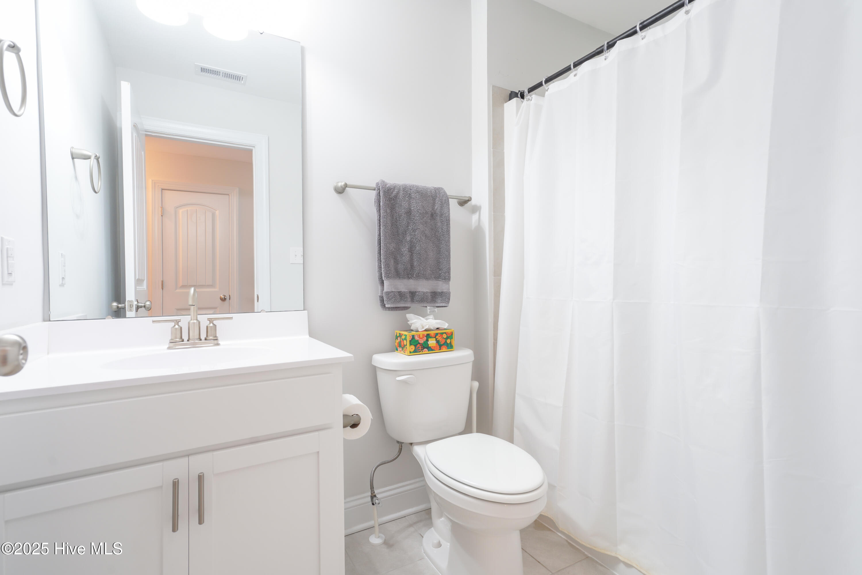 100536603 | Photo 26