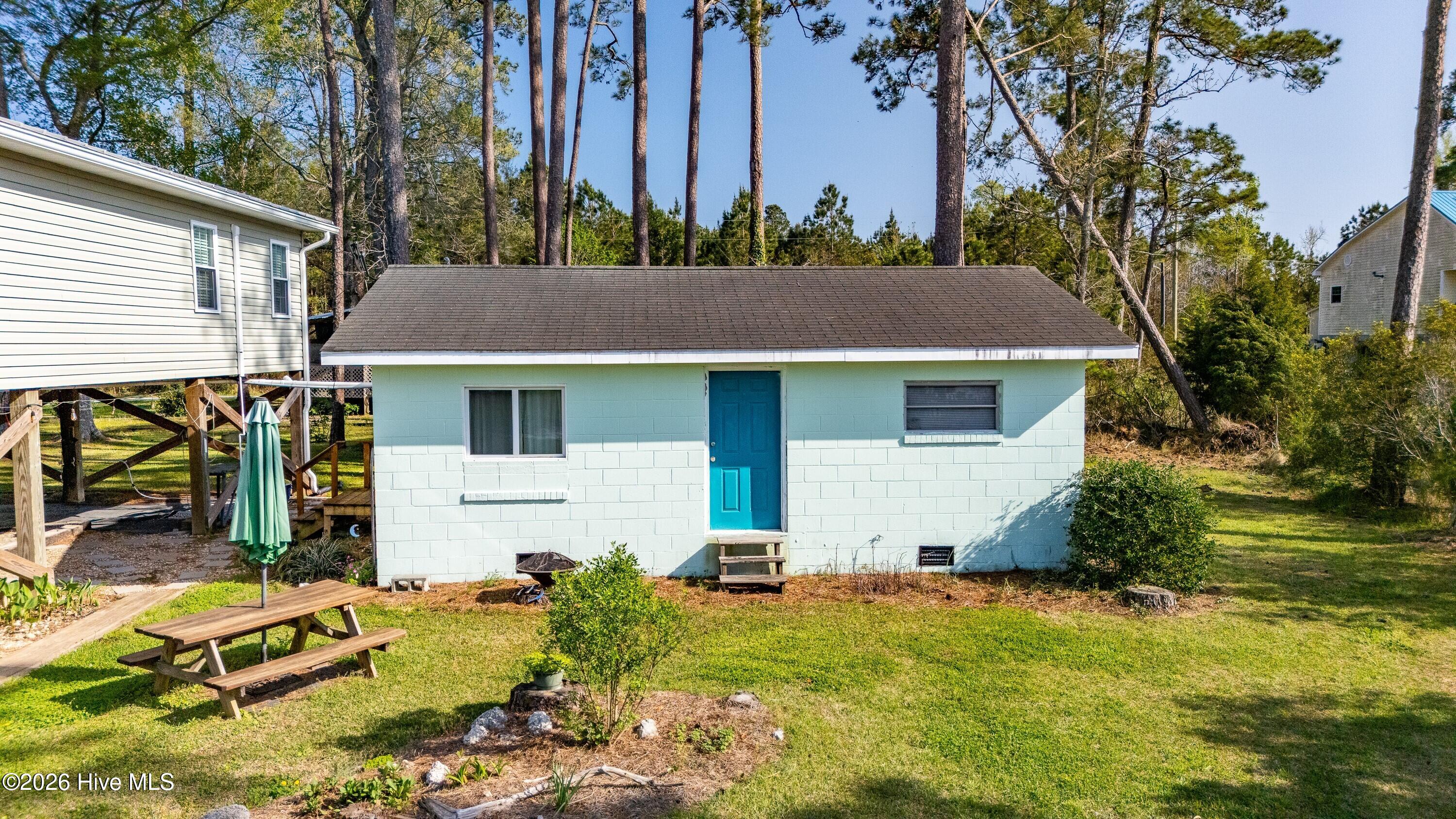 678 Weaver Camp Road,Merritt