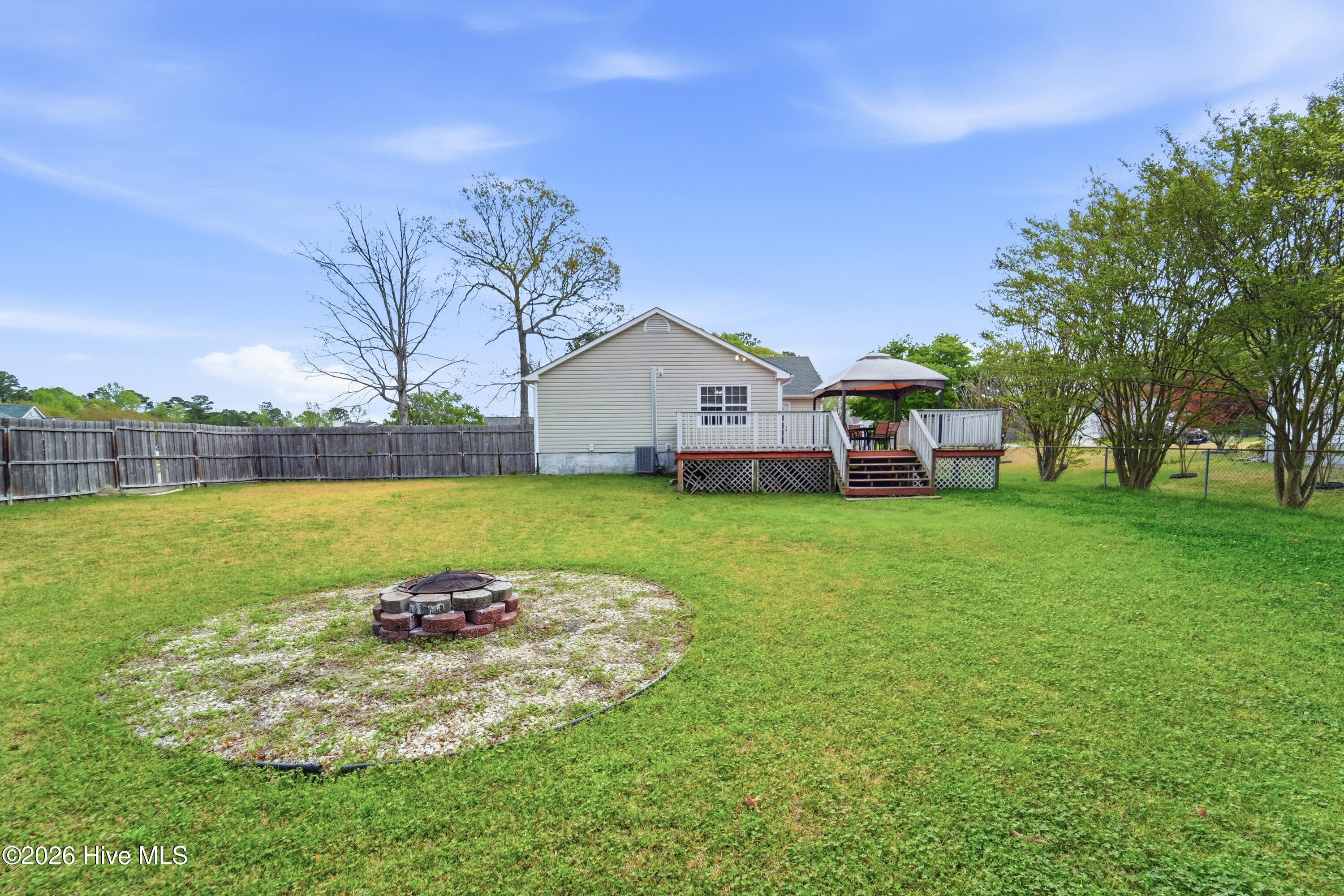 100559067 | Photo 17