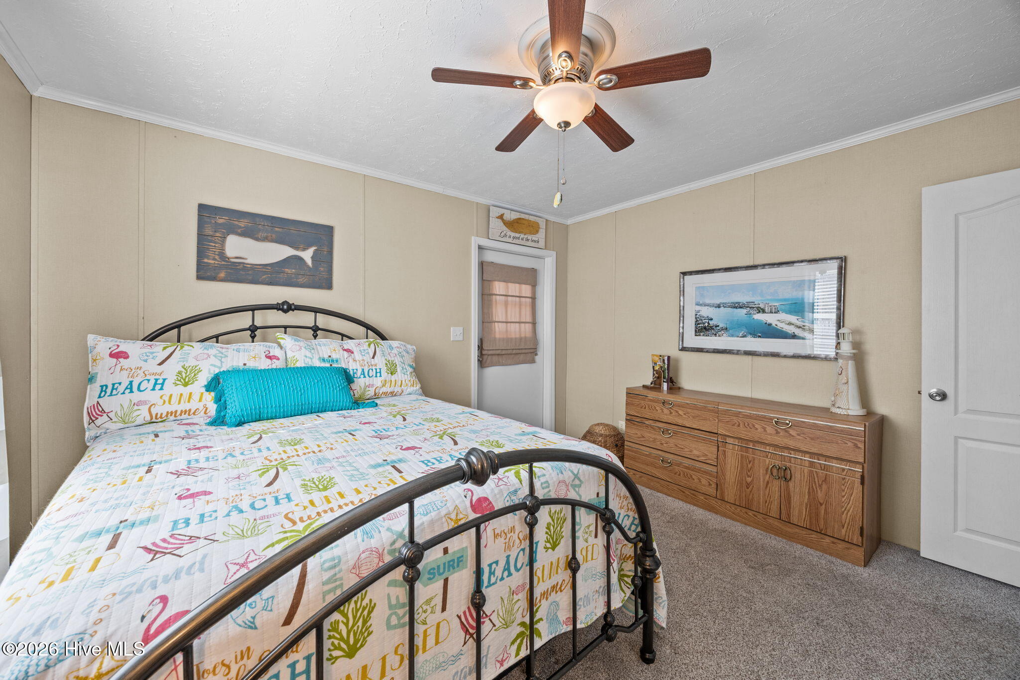 100554450 | Photo 32