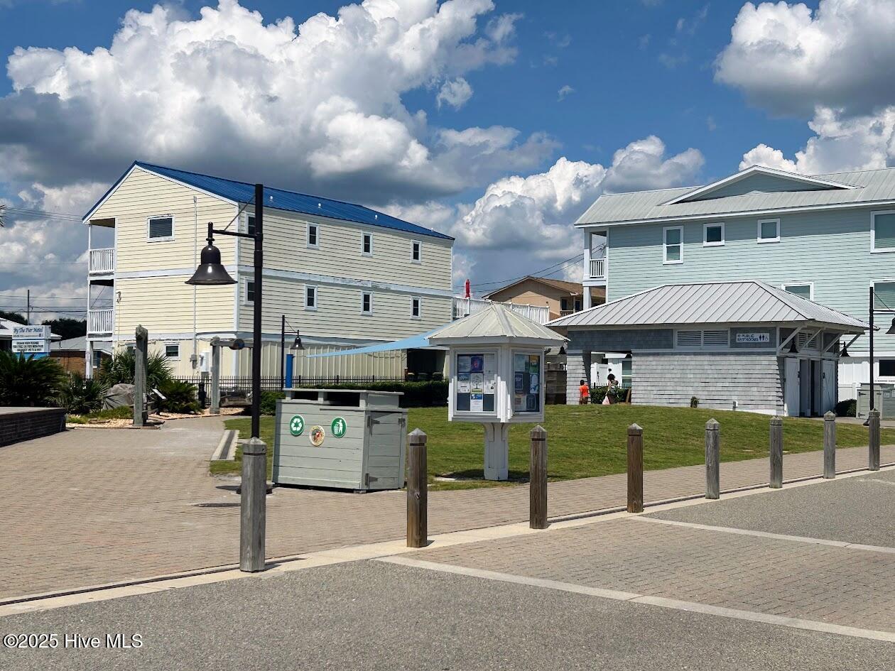 100527040 | Photo 45