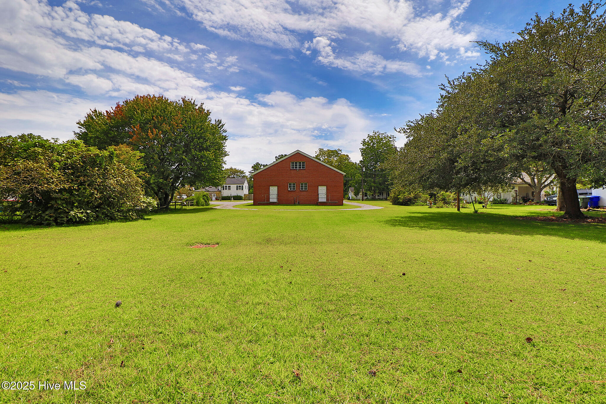 2101 S Lakeview Drive,Newport