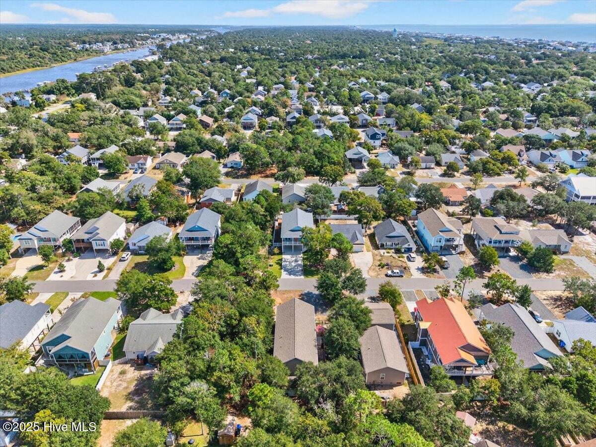 100534389 | Photo 44