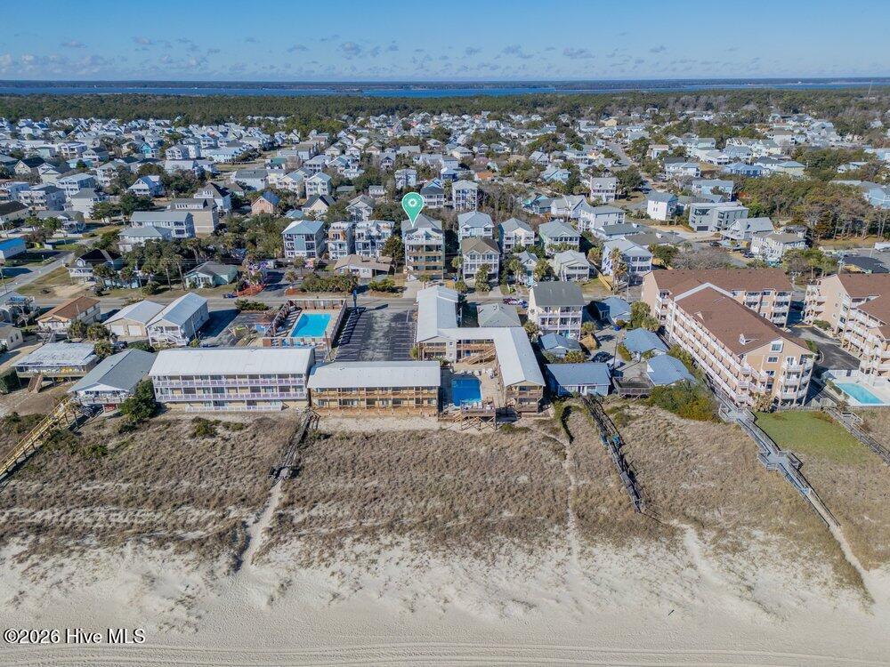 100550491 | Photo 40