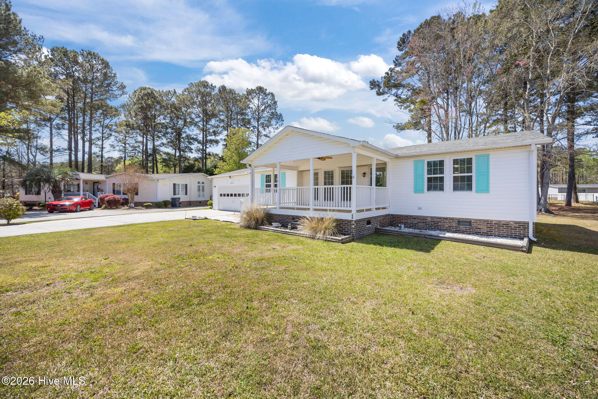 100564707 | Photo 50