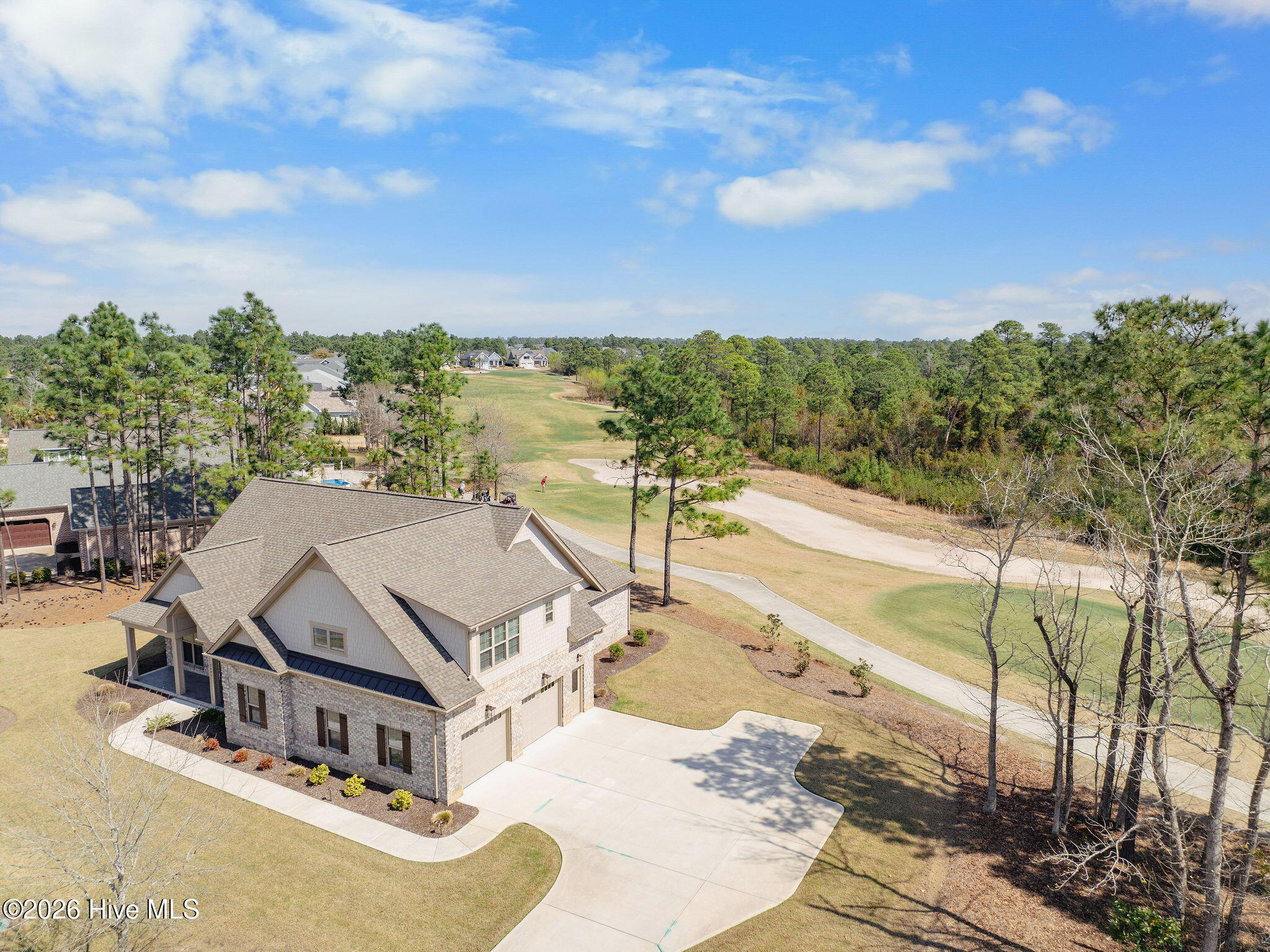 100564849 | Photo 68