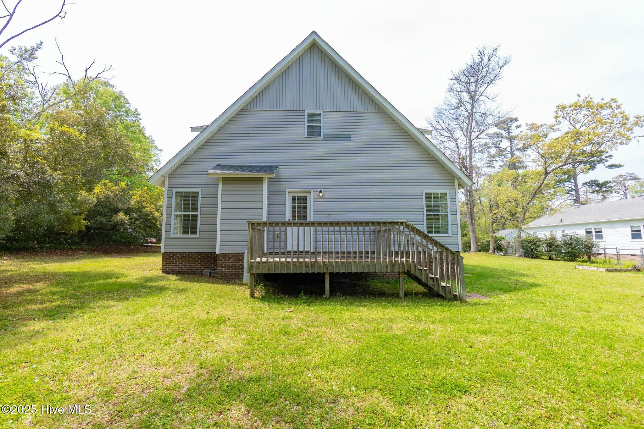 203 Panama Terrace,Morehead City